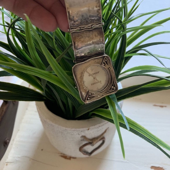 Silpada SterlingRetired Hammered Square Link Watch - Picture 3 of 3